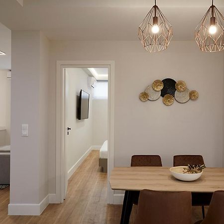 Central & Comfy Apartment 2Mins Walking From Metro Atenas Exterior foto